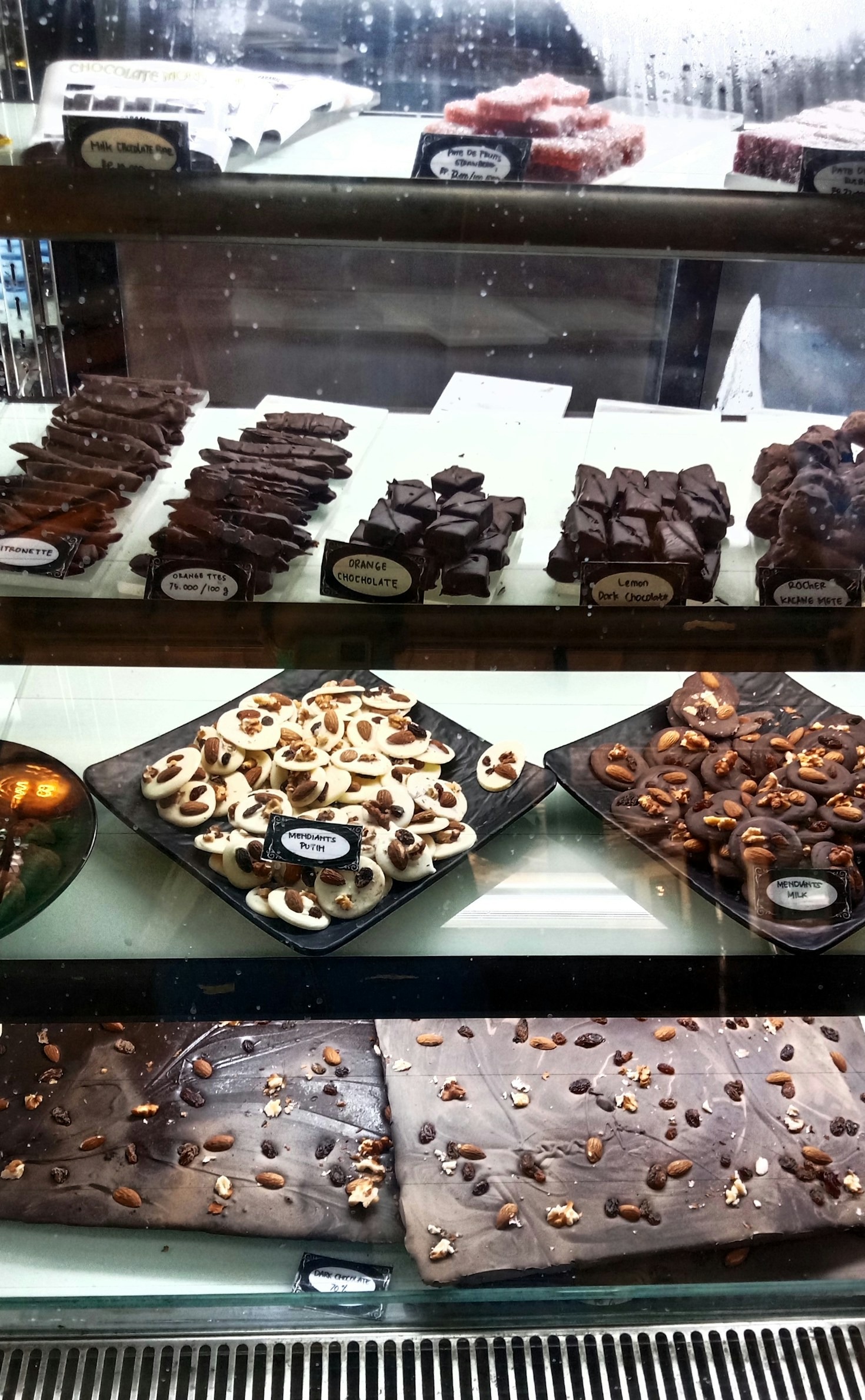 How Sustainability Shapes the World of Artisan Chocolate